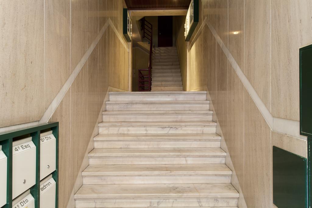 Joivy Superb 1-Bed Apt With Workspace And Terrace, Close To Avenida Da Liberdade ลิสบอน ภายนอก รูปภาพ